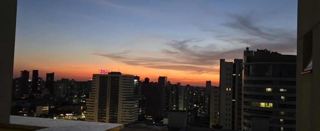 Ser Luz e Ser Sal no Século da Superexposição